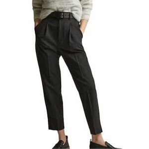 Everlane The Tencel Way-High Taper Pant Size 2, Black, Excellent